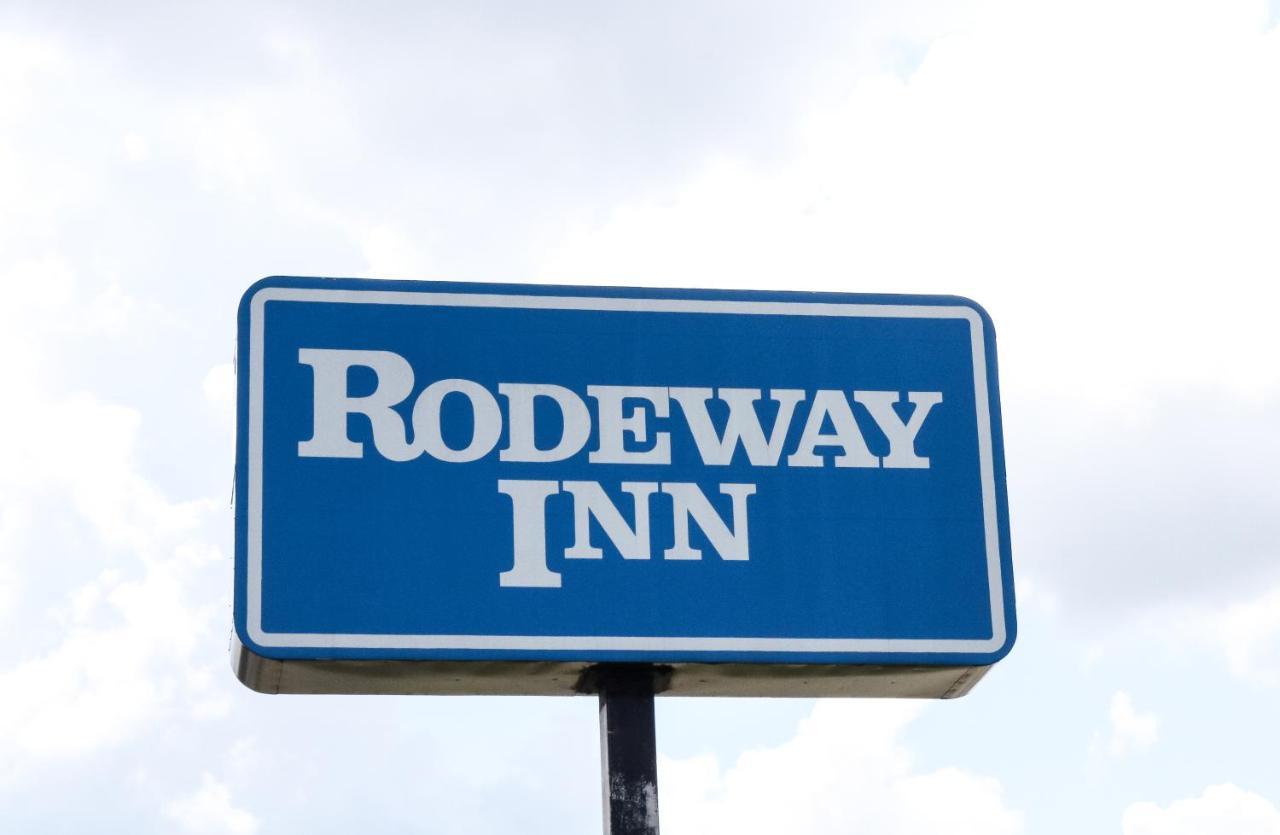 Rodeway Inn Феникс-сити Экстерьер фото