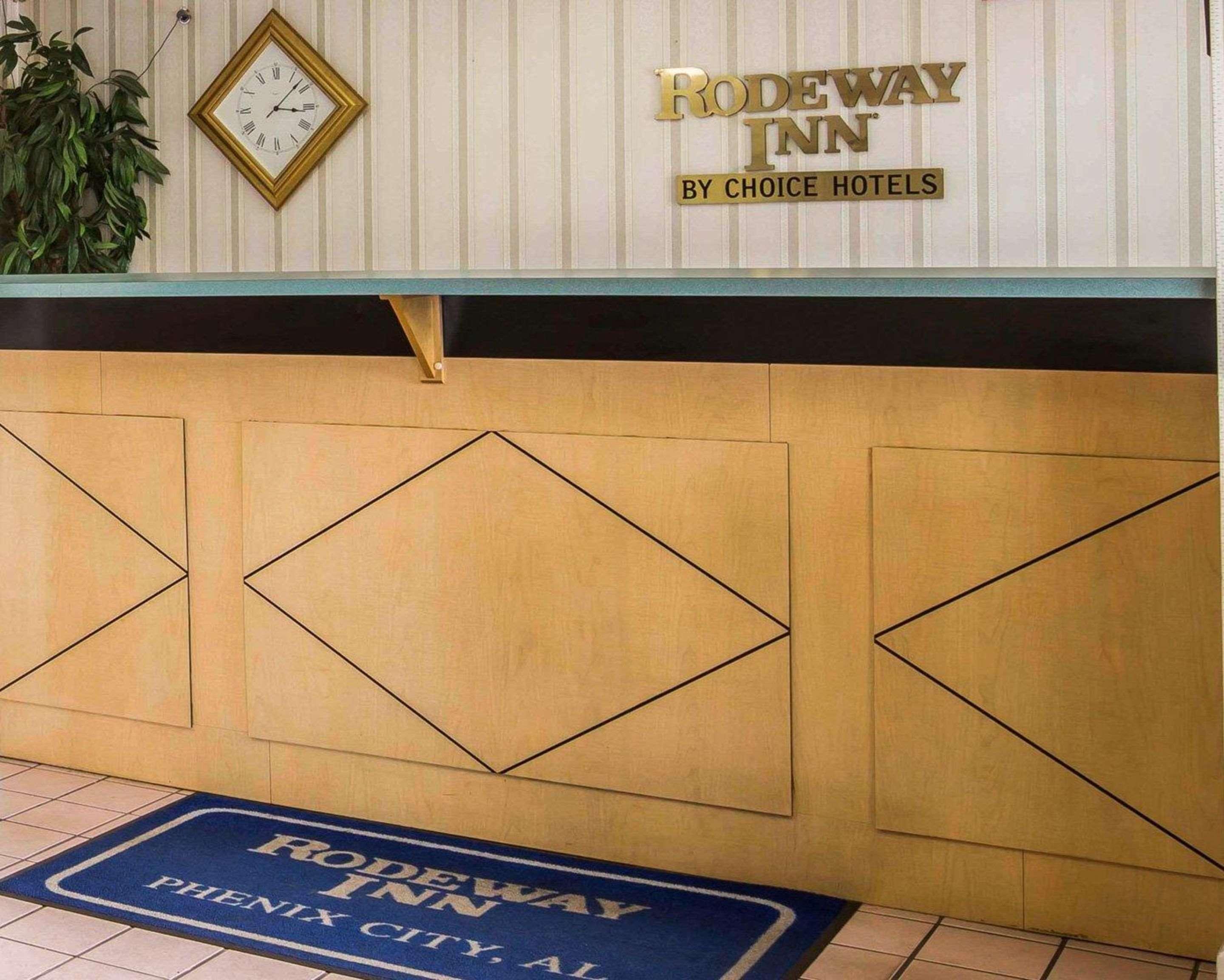 Rodeway Inn Феникс-сити Экстерьер фото